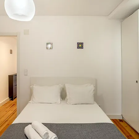 Bairro Alto Typical By Homing شقة