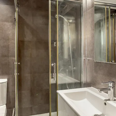 Bairro Alto Typical By Homing Appartement Lissabon