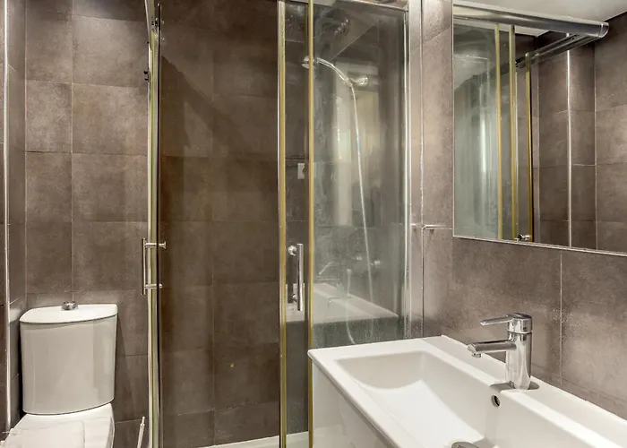 Bairro Alto Typical By Homing Apartment Lisbon